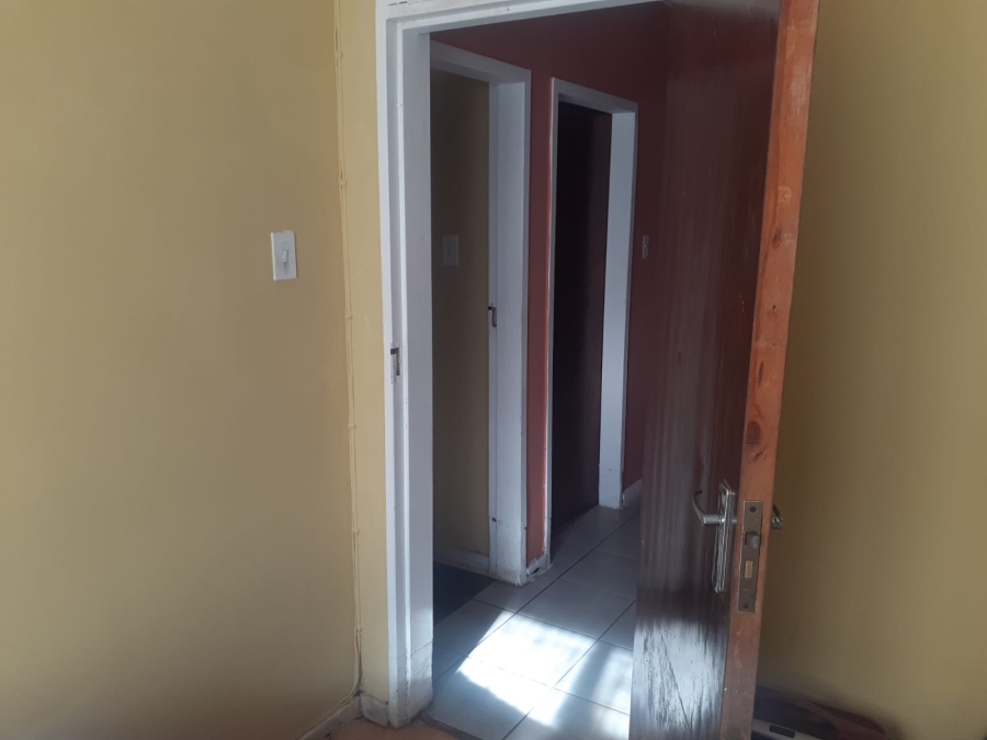 To Let 3 Bedroom Property for Rent in Cambridge West Eastern Cape